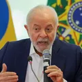 Em busca de acordos, Lula e autoridades embarcam para Ásia imagem