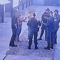Mulher vai ao motel para fazer 'ménage' e leva bebê: "Não tinha com quem deixar" imagem