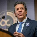 Ministro da Fazenda faz revelação sobre mudança no VA e VR imagem