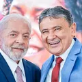 Ministro defende aproximação de Lula com o Centrão imagem