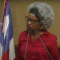 Olívia Santana protesta na Alba contra morte de jovem na Engomadeira imagem