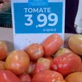 Apesar de alta nacional, preço do tomate cai e surpreende em Salvador imagem