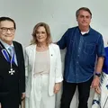 Relação com bolsonarismo rendeu críticas a Divaldo Franco; relembre imagem