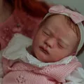 Psicologia explica o que está por trás do “fenômeno” dos bebês reborn imagem