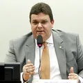 Senadora quer barrar posse do novo ministro da Previdência Social imagem