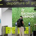 Sem Kayzer, Vitória convoca 25 jogadores para encarar o Cerro Largo imagem