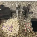Troca de tiros deixa um PM ferido e dois homens mortos na Santa Cruz imagem