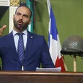 “Vamos ver quem vai rir por último”, diz Eduardo Bolsonaro para Moraes imagem
