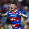Pedida milionária do Fortaleza por Renato Kayzer vira impasse para o Vitória imagem