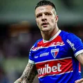 Fim da busca? Vitória negocia a contratação do atacante Renato Kayzer imagem