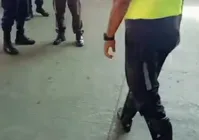 Agente da GCM atira em van durante confusão no aeroporto de Salvador imagem
