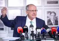 Alckmin usa meme inusitado para celebrar alta no turismo brasileiro imagem