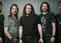"Angra está em seu melhor momento", garante Rafael Bittencourt imagem