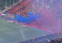 Após incômodo nas arquibancadas, Vitória explica fumaça azul na final imagem