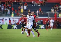 Vitória ganhou apenas 4 dos últimos 28 jogos contra o Bahia; relembre imagem
