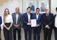 Bahia firma acordo de R$ 9 bilhões para produção de combustíveis verdes imagem