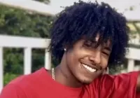 Barbeiro e estudante da UFBA é morto em praça pública de Salvador imagem