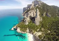 Brasil tem duas praias entre as 50 mais bonitas do mundo; confira imagem