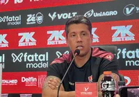 Carpini diz que erro do Bahia foi não ter matado jogo na Fonte Nova imagem