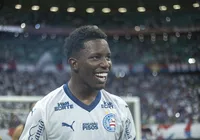 Com lesões no elenco, joias da base ganham oportunidades no Bahia imagem