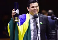 Deputado que pediu a morte de Lula deve ser investigado imagem