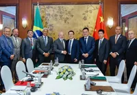 Em busca de investimentos, Jerônimo se reúne com empresários na China imagem
