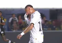 Neymar marca gol de mão, é expulso e Santos perde para o Botafogo imagem