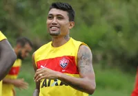 Ex-Bahia e Vitória, Kieza é anunciado por outro clube baiano imagem
