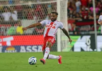 Ex-Vitória assume ser torcedor do Bahia antes de ser rival na Libertadores imagem