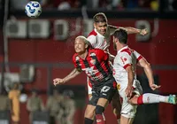 Vitória perde invencibilidade contra o Náutico e se despede da Copa do Brasil imagem
