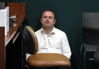Glauber Braga cassado: deputado dorme no plenário do Conselho de Ética imagem