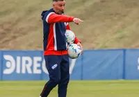 Libertadores: Adversário do Bahia apresenta novo treinador imagem