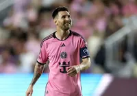 Messi sofre lesão e desfalca Argentina para jogo contra o Brasil imagem