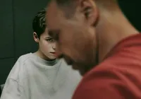 Série Adolescência atinge feito impressionante imagem