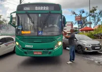 Ônibus voltam a circular em Tancredo Neves nesta quarta-feira