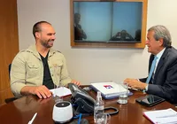 PL se manifesta após Eduardo Bolsonaro anunciar 'autoexílio' imagem