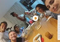 Preta Gil se reúne com Ivete, Bruna Marquezine e outros amigos famosos imagem
