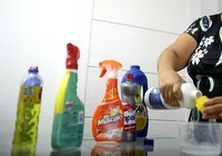 Produtos de limpeza podem matar? Descubra perigos para sua saúde imagem