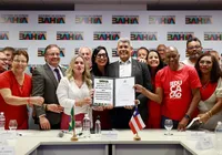 Professores da Bahia passarão a receber R$ 4.965 a partir de maio imagem