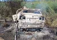 Quatro pessoas morrem após carro bater e pegar fogo na Bahia imagem