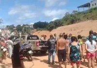 Tribunal do crime: homem é linchado após matar companheira em Salvador imagem
