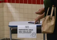 Uso de celular em cabine de votação pode passar a ser crime imagem