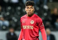 Vitória acerta venda de jovem atacante ao Sporting imagem