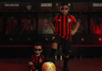 Vitória lança uniforme com destaque para filho de Matheuzinho imagem