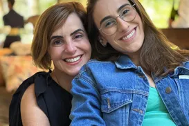 Mãe e filha na Oncologia: médicas compartilham luta contra o câncer - Imagem