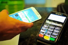 Novo vírus pode clonar cartão pelo celular; veja como funciona - Imagem