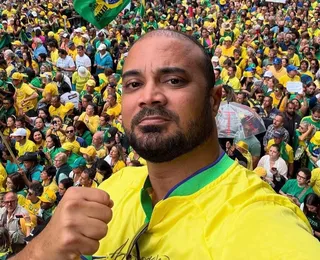 Alden participa de ato por anistia na Paulista