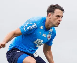 Arias treina em campo e Bahia finaliza preparação de olho no Paysandu