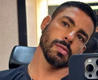 Atriz revela que ensinou Cauã Reymond a beijar: "Ia me engolir"