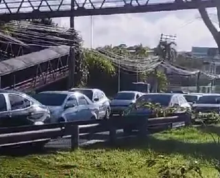 Ciclista morre após ser atropelado por carro na Av. Paralela